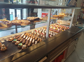 Vitrine de viennoiseries